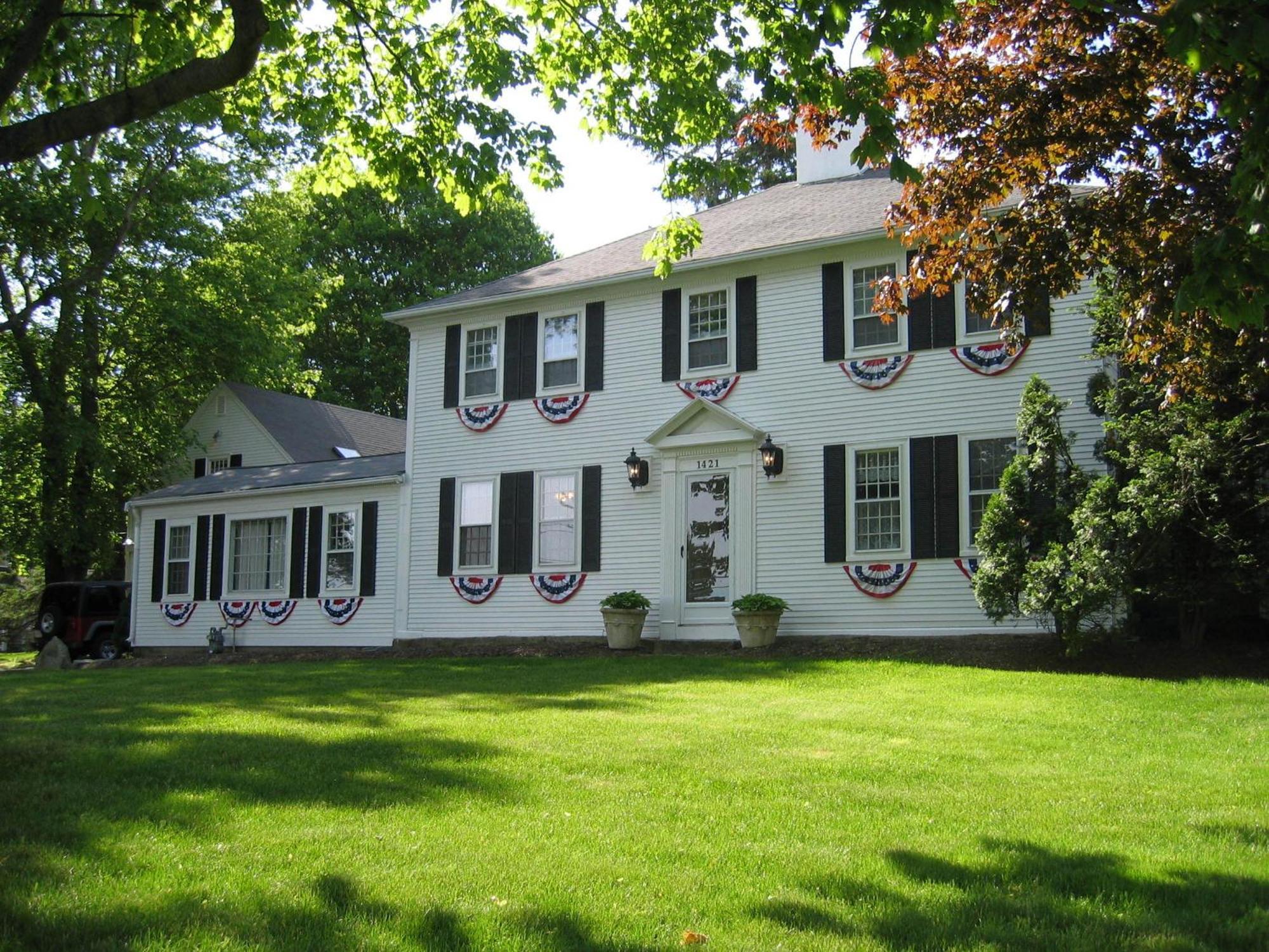 Sesuit Harbor House Inn East Dennis