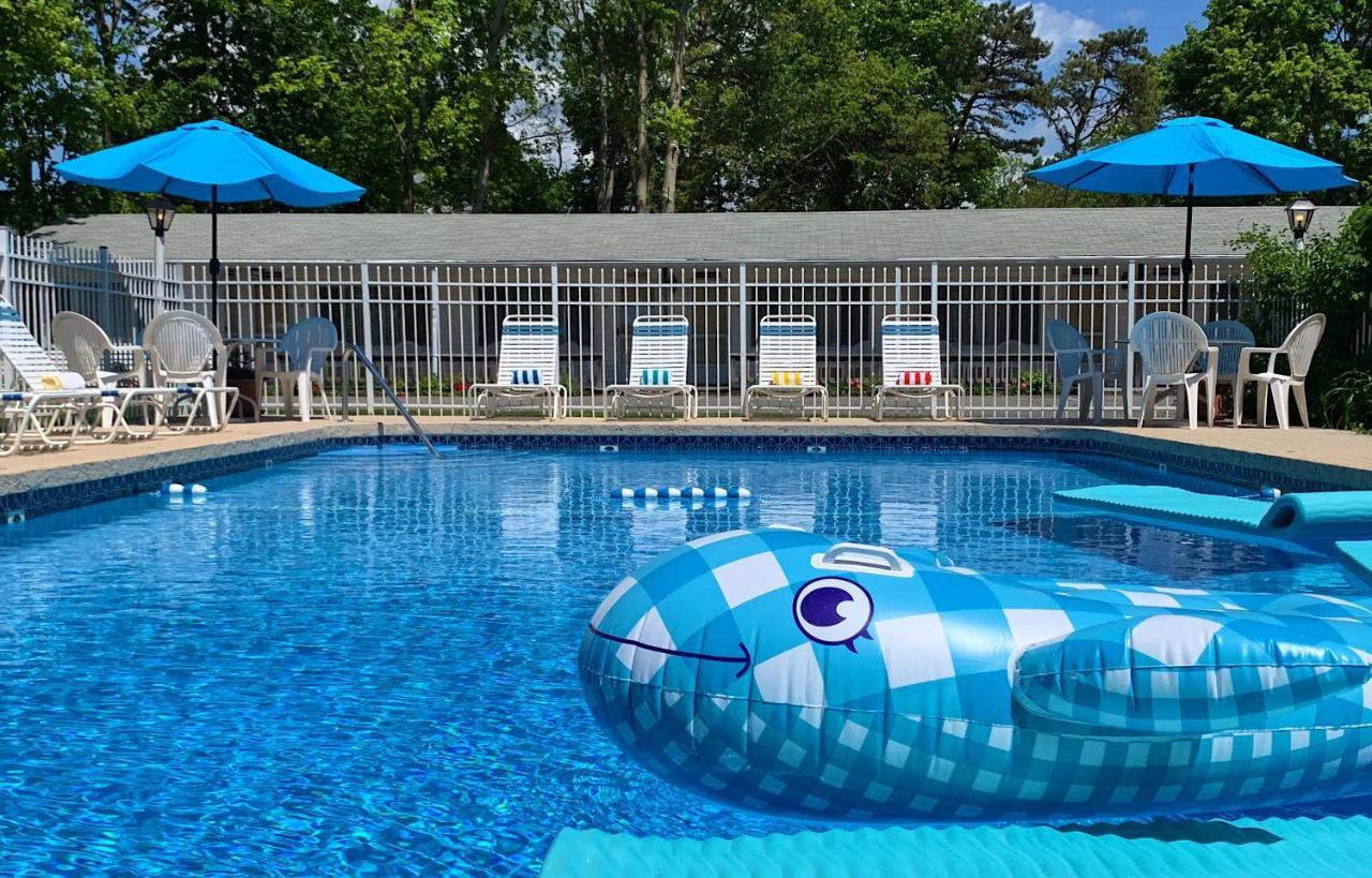 Sesuit Harbor House Inn East Dennis